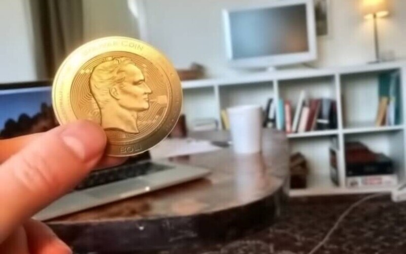 El precio de Bolivarcoin se determina mediante la oferta y demanda de Exchange.