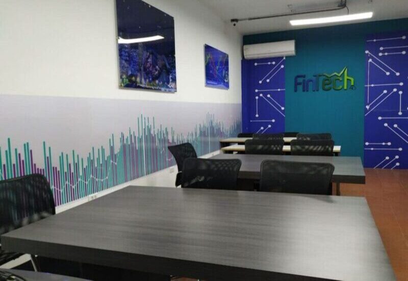 La alianza de Bitcoin Café y Fintech 4.0 permite tener una academia de economía digital.