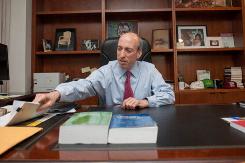 Gary Gensler, Presidente de la SEC ha aprobado los ETF de Bitcoin.