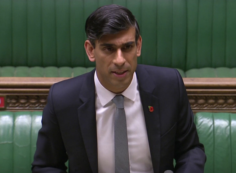 Rishi Sunak, Ministro de Finanzas del Reino Unido, afirma que pronto revelaran las nuevas medidas.