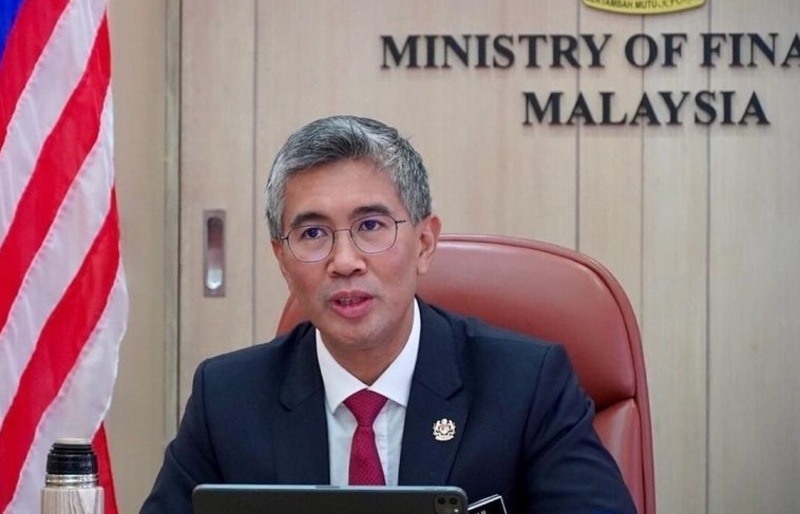 Tengku Datuk Seri Zafrul Tengku Abdul, ministro de finanzas de Malasia, se muestra contrario a la legalización.