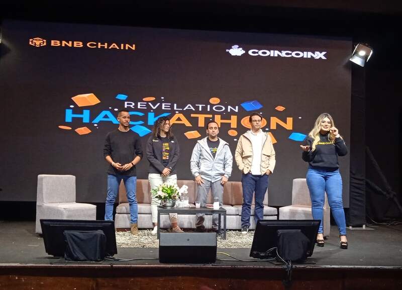 CoinCoinX, BNB CHAIN y otras plataformas como Platzi participaron en el evento.