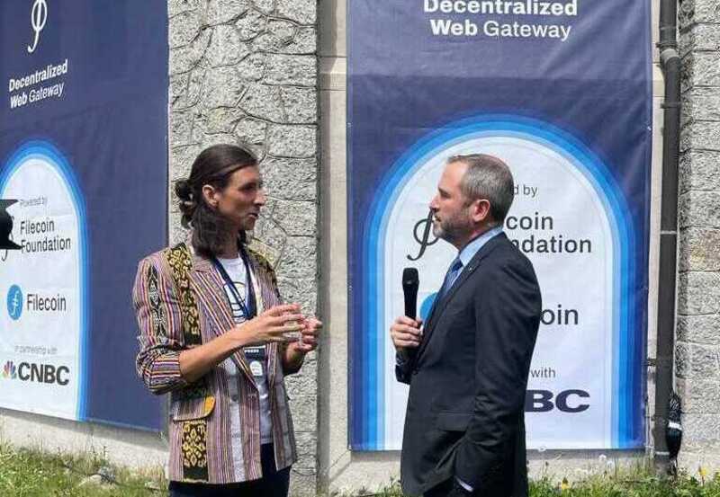 Brad Garlinghouse opina que las CBDC y las criptos seguirán siendo tema de discusión en Davos.