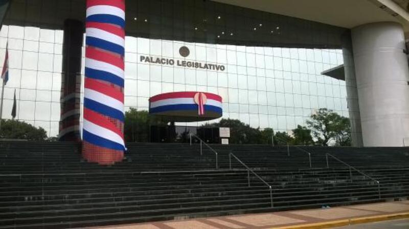 El parlamento paraguayo aprueba por mayoría la criptorregulación.