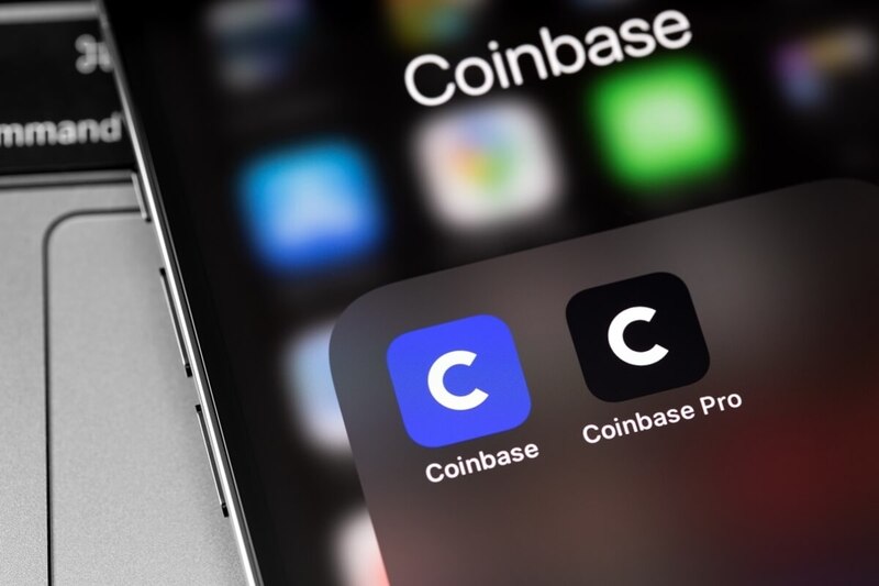 Coinbase fusiona todos sus servicios en una sola plataforma.