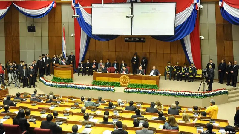 Senadores paraguayos buscan mejorar la infraestructura legal de las criptomonedas.