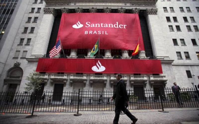 Santander Brasil planea una adopción total de la tecnología Blockchain.