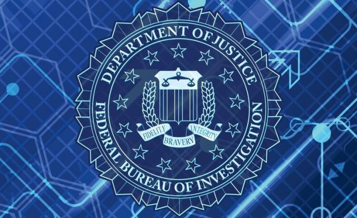 FBI emite alerta sobre vulnerabilidad de las plataformas DeFi. Imagen referencial con el escudo del Federal Bureau of Investigation.