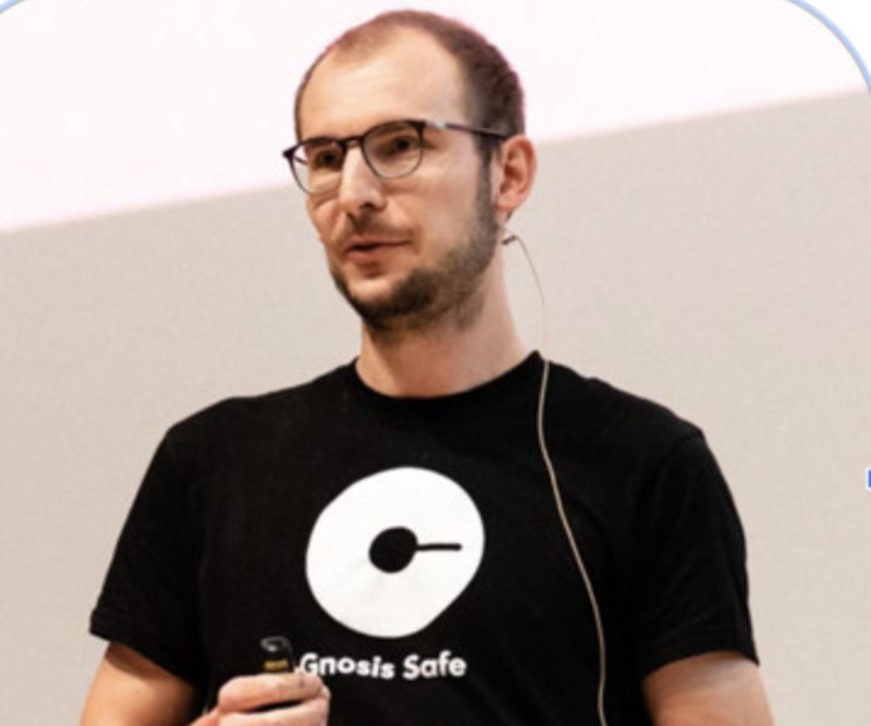 Tobias Schubotz se encargó de dar los detalles de este lanzamiento DAO y del airdrop del token SAFE.