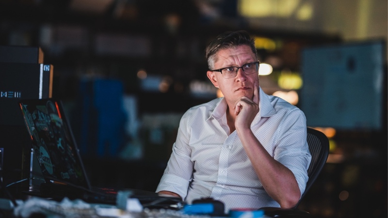 El artista digital Beeple Winkelmann apuesta por nuevas formas de mostrar los NFT.